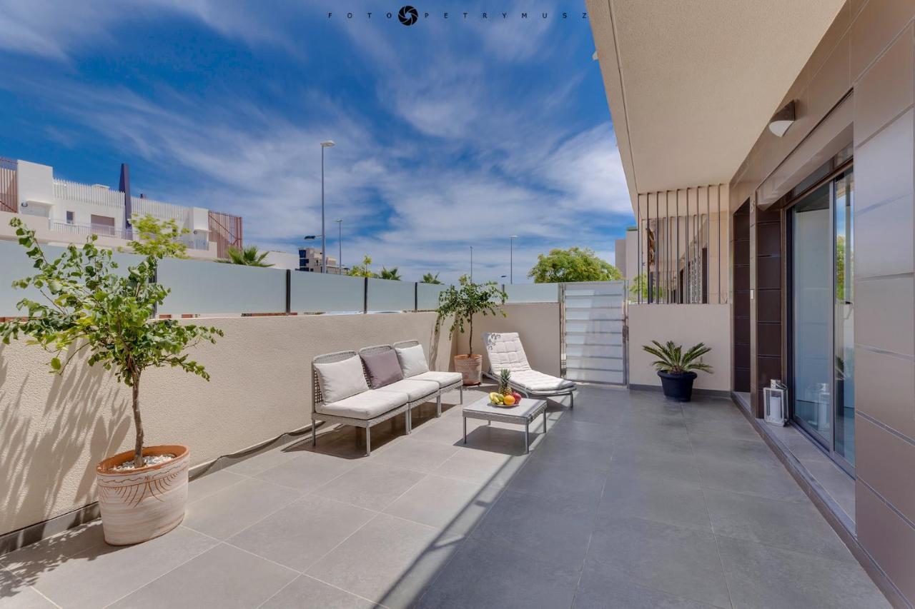 Apartamento En La Planta Baja "Playa Elisa" Pilar de la Horadada Exterior foto
